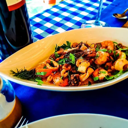 Moonlight Boutique - ホテル ボズブルン